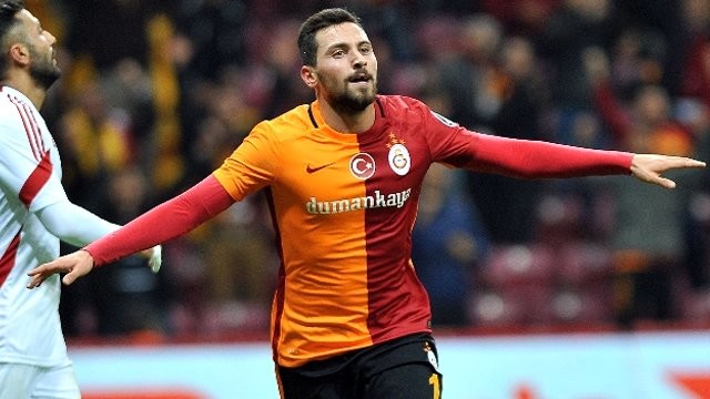 16-06/06/sinan-gumus-henuz-turk-vatandasi-olmadigi-icin-8459417_x_946_o