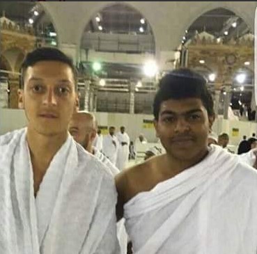 16-06/10/arsenal-in-yildizi-mesut-ozil-umre-ye-gitti-8455852_267_m