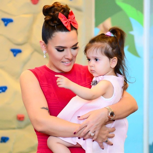 16-06/12/2-1465723399