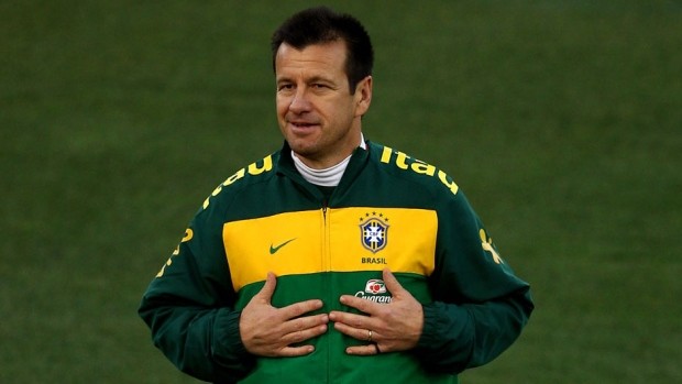16-06/14/carlos-dunga