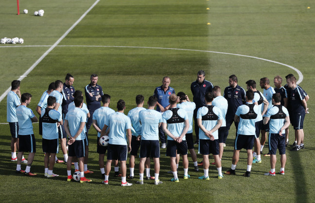 16-06/18/resimid_3357885