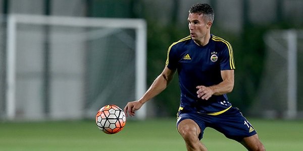 16-06/19/robin-van-persie_890280