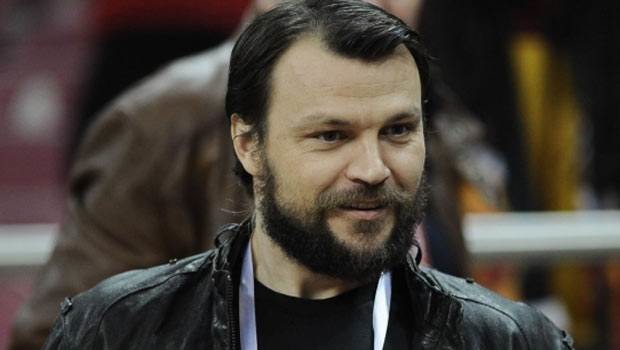 16-06/20/tomas-ujfalusi-den-flas-sozler-1465255