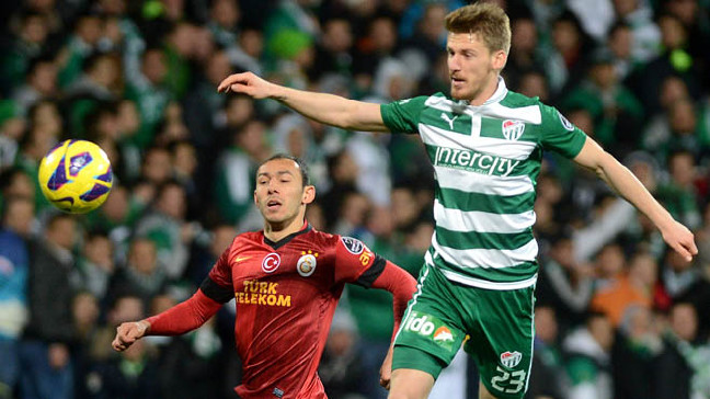 16-06/22/050120141102140198213_2