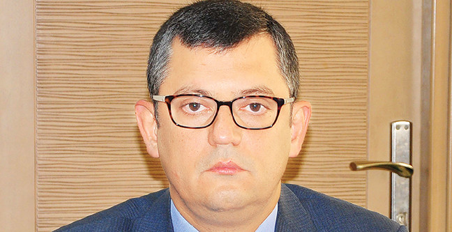 16-06/25/25krr10-ozgur_ozel