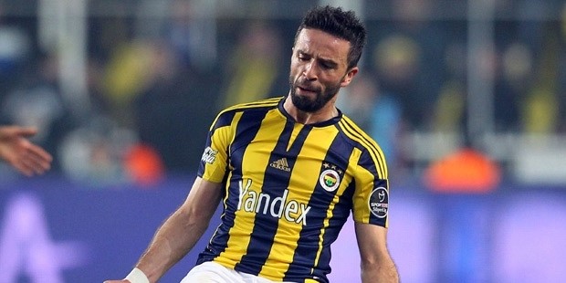 16-06/26/page_gokhan-gonul-yeni-takimina-sali-gunu-imzayi-atiyor_121104134