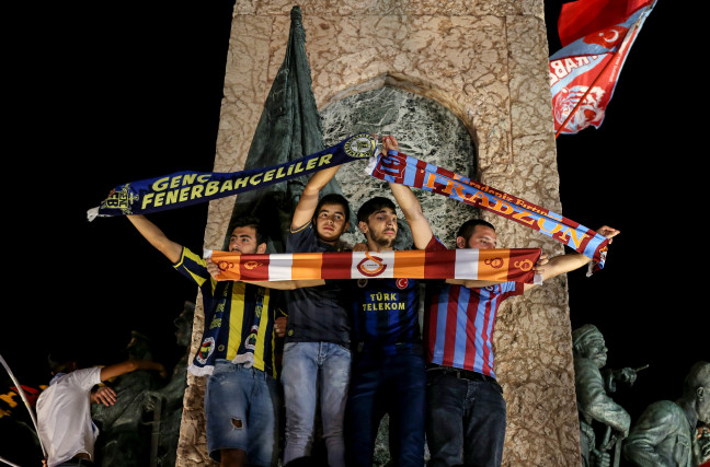 16-07/23/24krsp19_yuruyus1