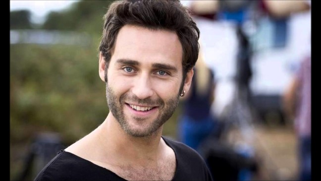 16-08/14/boyuyasikilosunenedir_seckin-ozdemir-kimdir-boyu-yasi-kilosu-goz-rengi-nedir