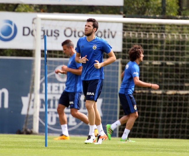 16-08/15/cl87nxjwaaaseh5