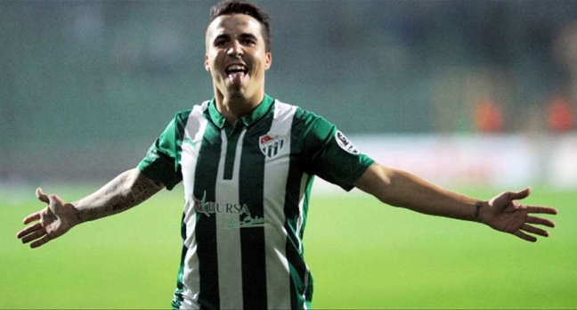 16-08/18/josuenin-menajeri-portoyu-ikna-etmek-yeterli-olmayabilir