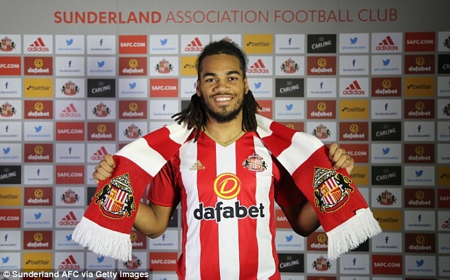 16-09/02/37cc127300000578-0-image-a-2_1472745725725