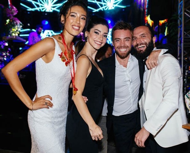 16-09/06/-pegumxy8nuy5mf19ytxkdw