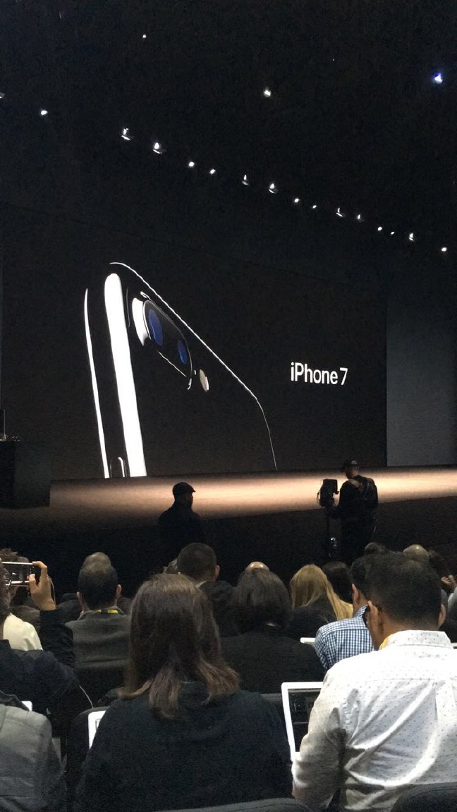 16-09/07/147ab22e-4d53-4171-b7cc-4cf7381b3cde