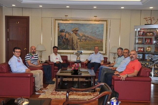 16-09/07/57cfd7c718c77317602b27ca