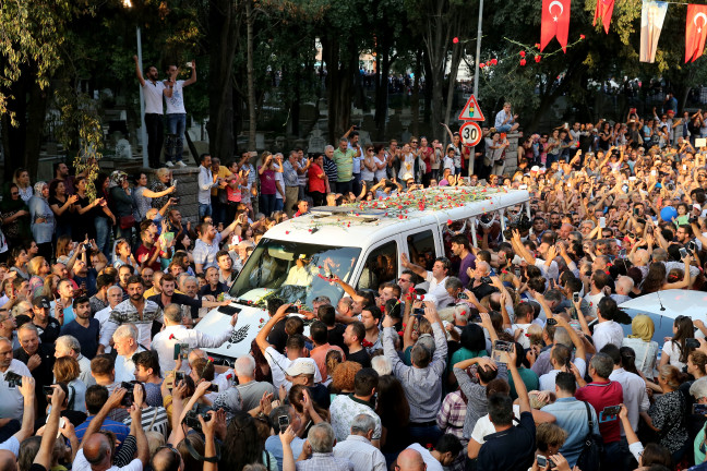 16-09/18/2-1474219931