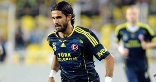 16-09/18/alper_potuk_fenerbahce_lacivert_forma_2013_2014