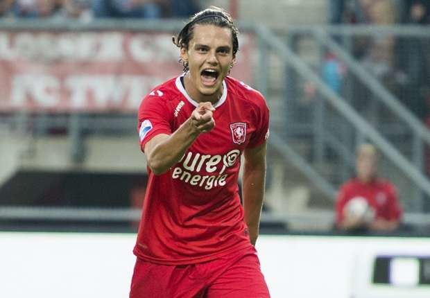 16-09/19/enes-unal-twente-eredivisie-09172016_1l86oa67owprj1r0uymcmcbotd