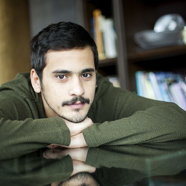 16-09/20/d006952f4f_babam-ve-ailesi-kadir-kayalar-resimleri-e1472118410663