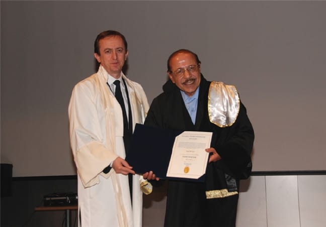 16-09/25/57e6d3876ce436579ce2637e