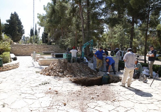 16-09/28/6-1475065839