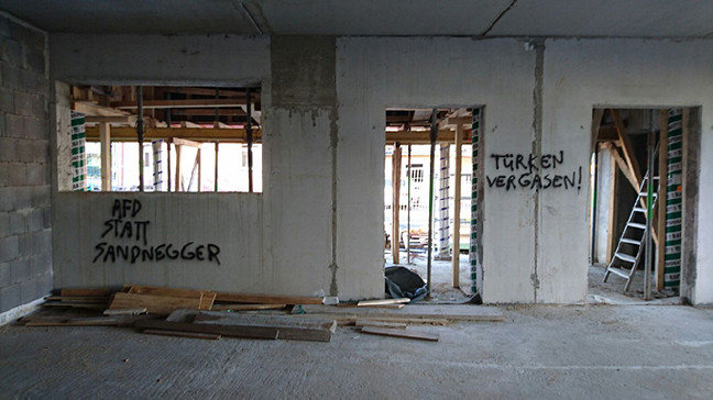 16-10/06/20161005_2_19416386_14758765