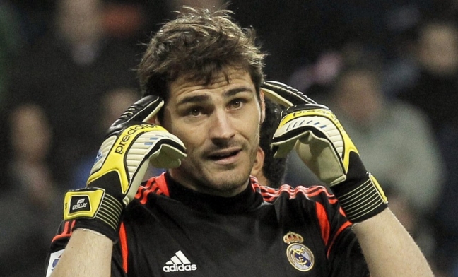 16-10/06/iker-casillas