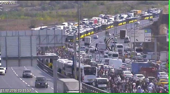 16-10/11/cuercc4xeaafbo2