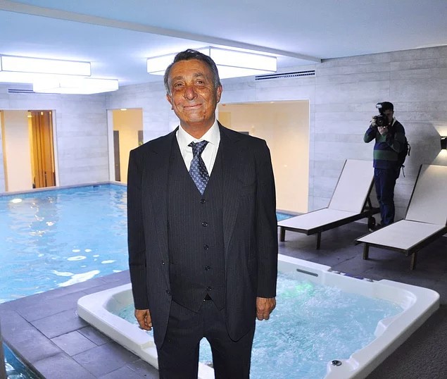 16-10/12/2016-10-12_195824