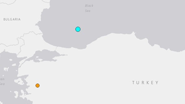 16-10/15/5801eafb67b0a93740445bb8