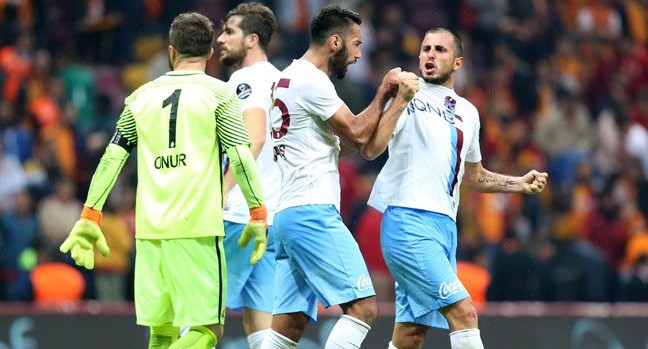 16-10/22/cvzhgosxeaa09dh