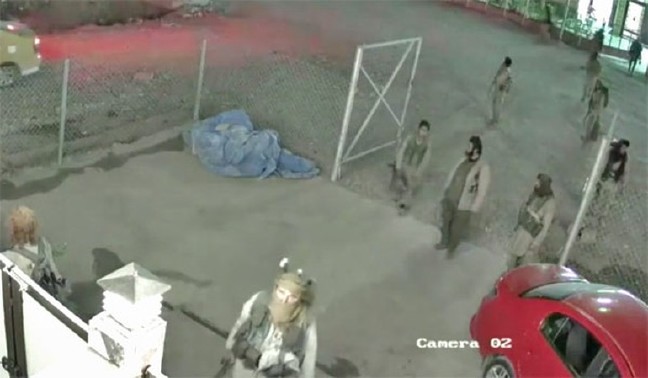 16-10/31/11-1477938790