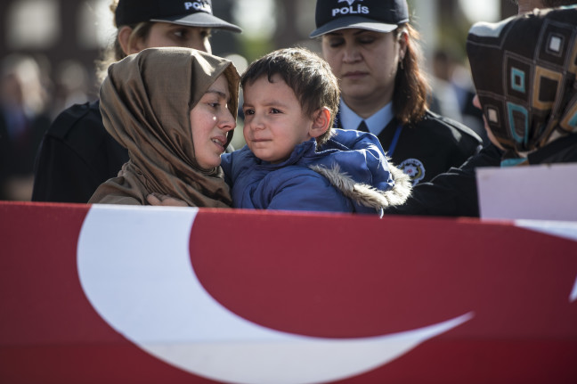 16-11/11/1-1478868164