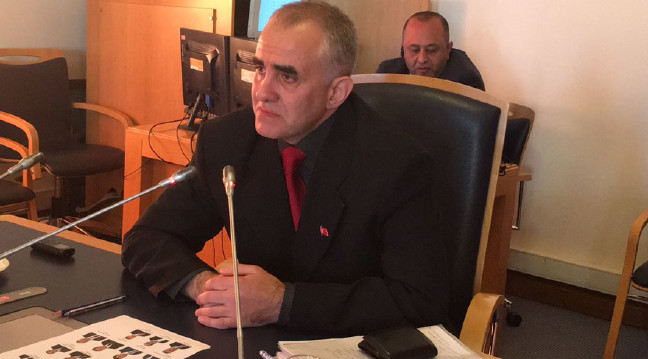 16-11/23/aa-1479902021