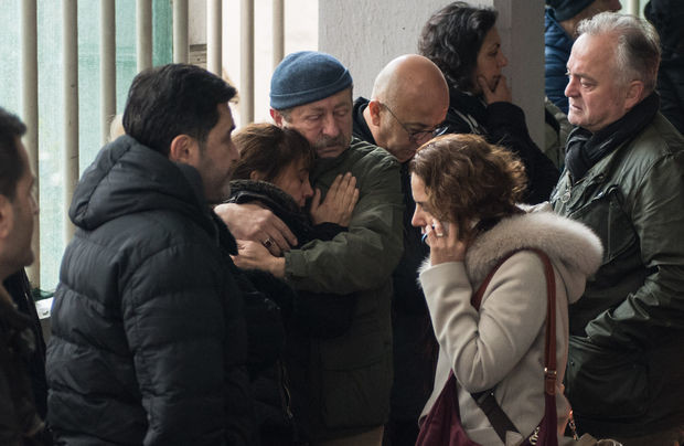 16-12/01/1330454_76906ce3edd08972b3d2b778c771a1e4