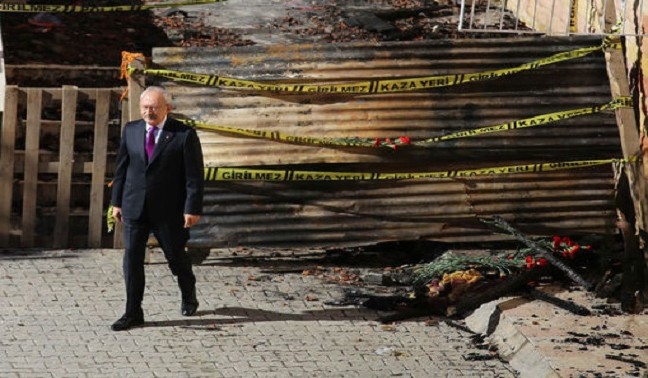 16-12/03/2-1480761399