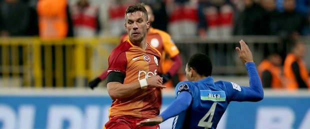 16-12/04/galatasaray-kasimpasayi-2-1-maglup-etti-qzfha52cs0sro30z7463pg