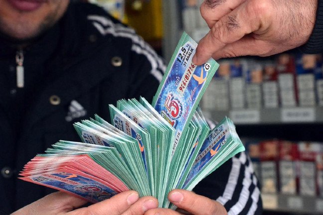 16-12/30/milli-piyango-yilbasi-bileti-2015