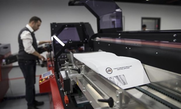 17-01/02/-1jroa5fpru-8tb9tdbpqrg