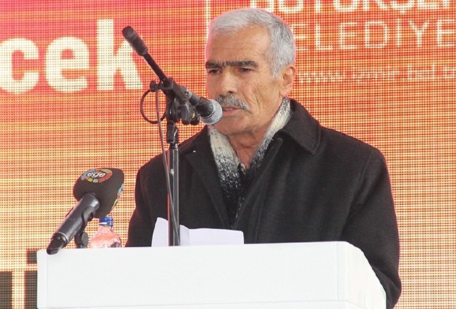 17-02/04/fethi-sekin