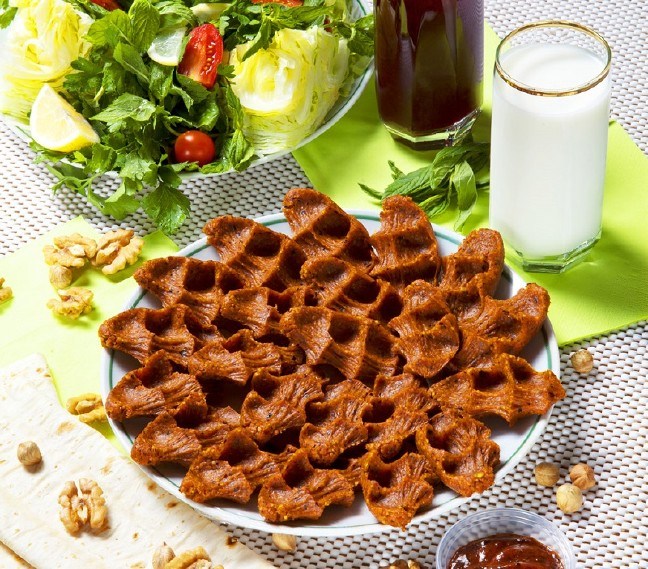 17-02/14/cigkofte-bayilik