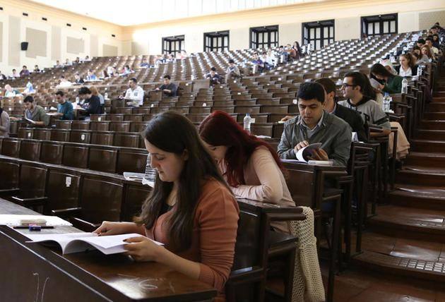 17-02/22/5764df9dae784914fc3c1190-1487754455