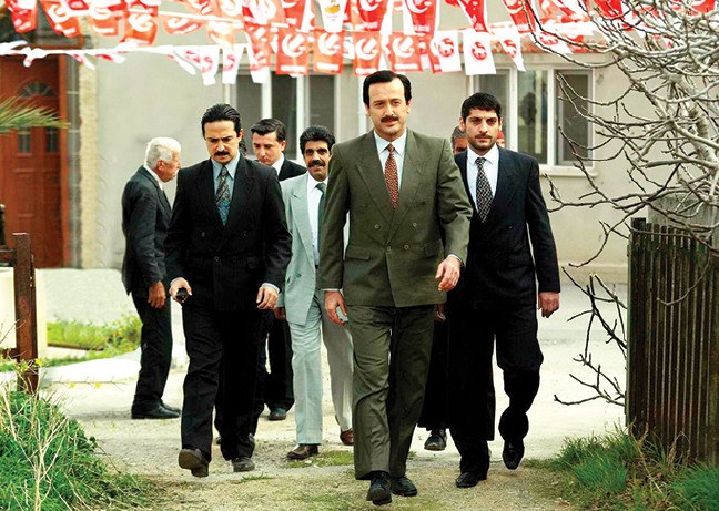 17-03/03/03kr02-reis