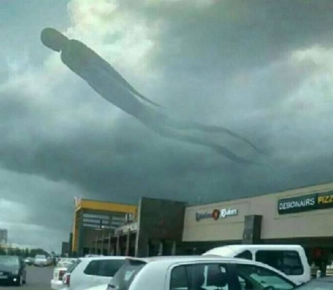 17-03/06/58bce22718c77326305fc20c