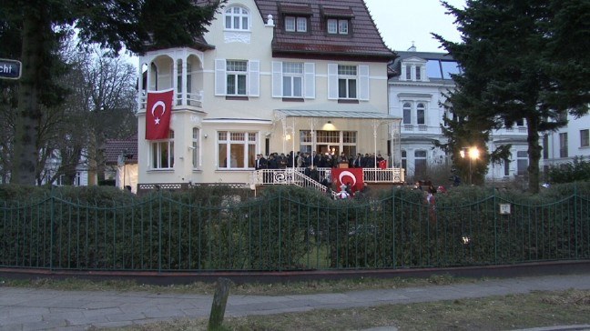 17-03/08/f6c0ef3f7c61f5d4007b14c0e6c552fe-1488952523