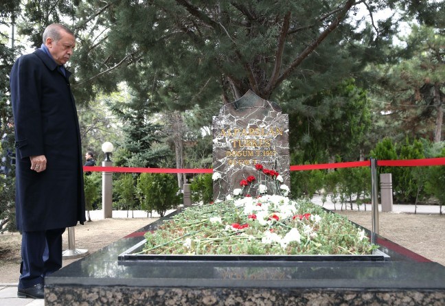 17-04/05/iceri-1491390359