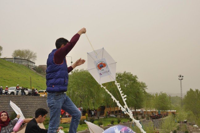 17-04/23/iceri2-1492950433