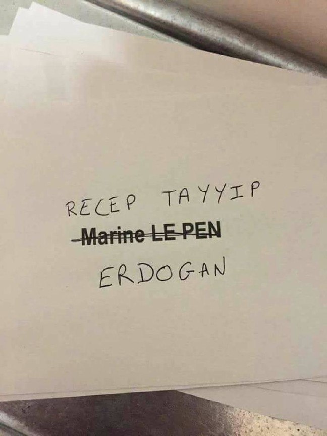 17-04/24/erdogan1.jpg
