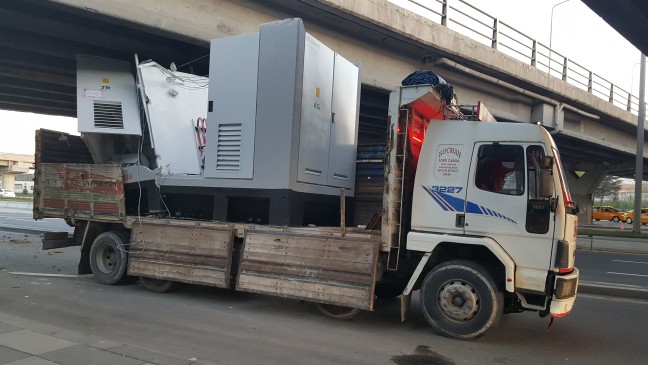 17-04/25/iceri-1493104506