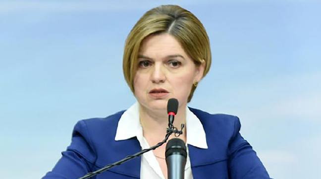 17-05/06/selin_sayek_boke_kimdir_aslen_nerelidir_1472043030_7061