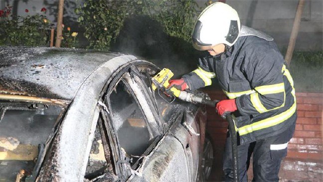 17-05/09/591150677152d81b440bef4e